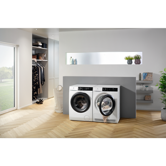 Pralka Electrolux EW8F229SP UltraCare 800 9 kg wysyłka 24 h Gratis !