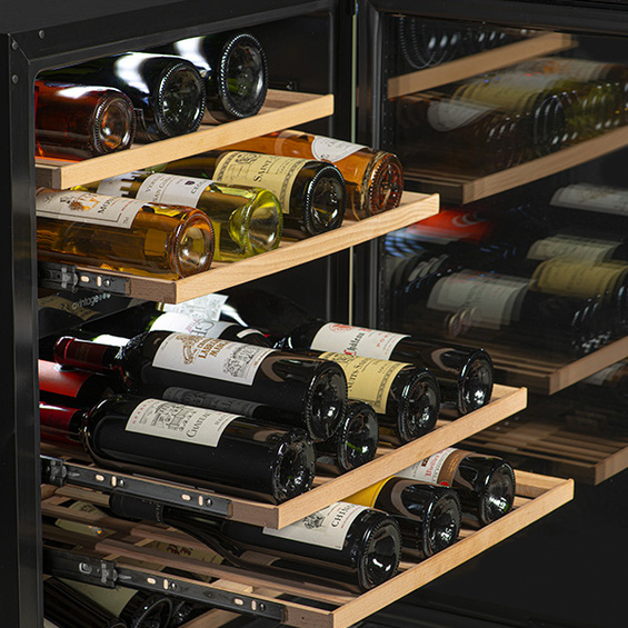 Winiarka do zabudowy Avintage AVU51D82 