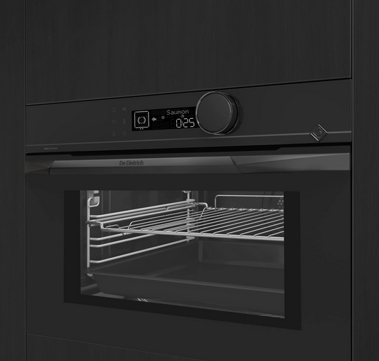 Piekarnik z pyrolizą De Dietrich DKP4531B
