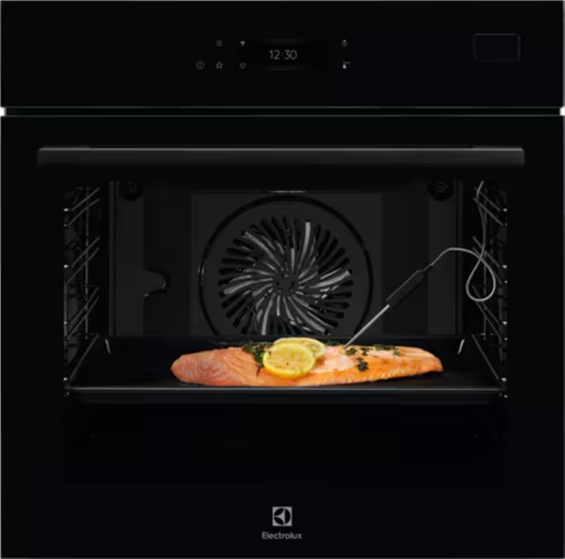 Piekarnik 100% pary Electrolux EOB8S39WZ SteamBoost